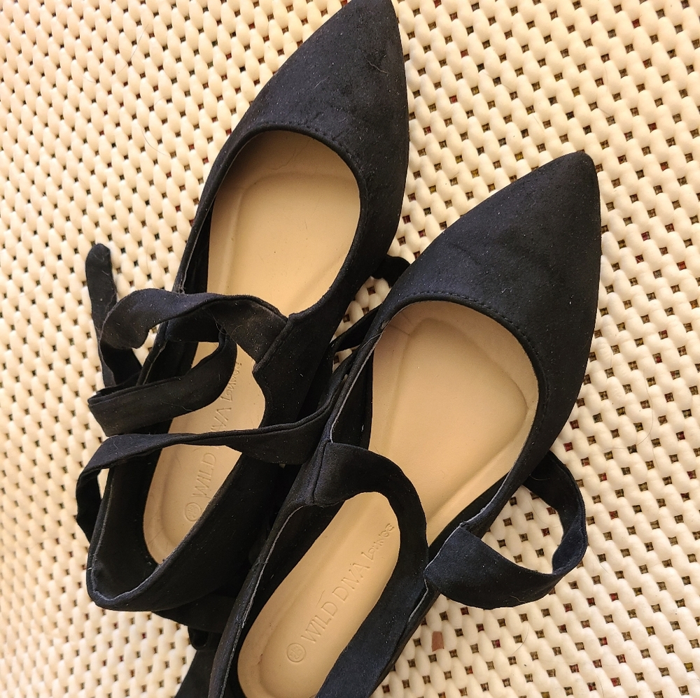 Black lace up flats